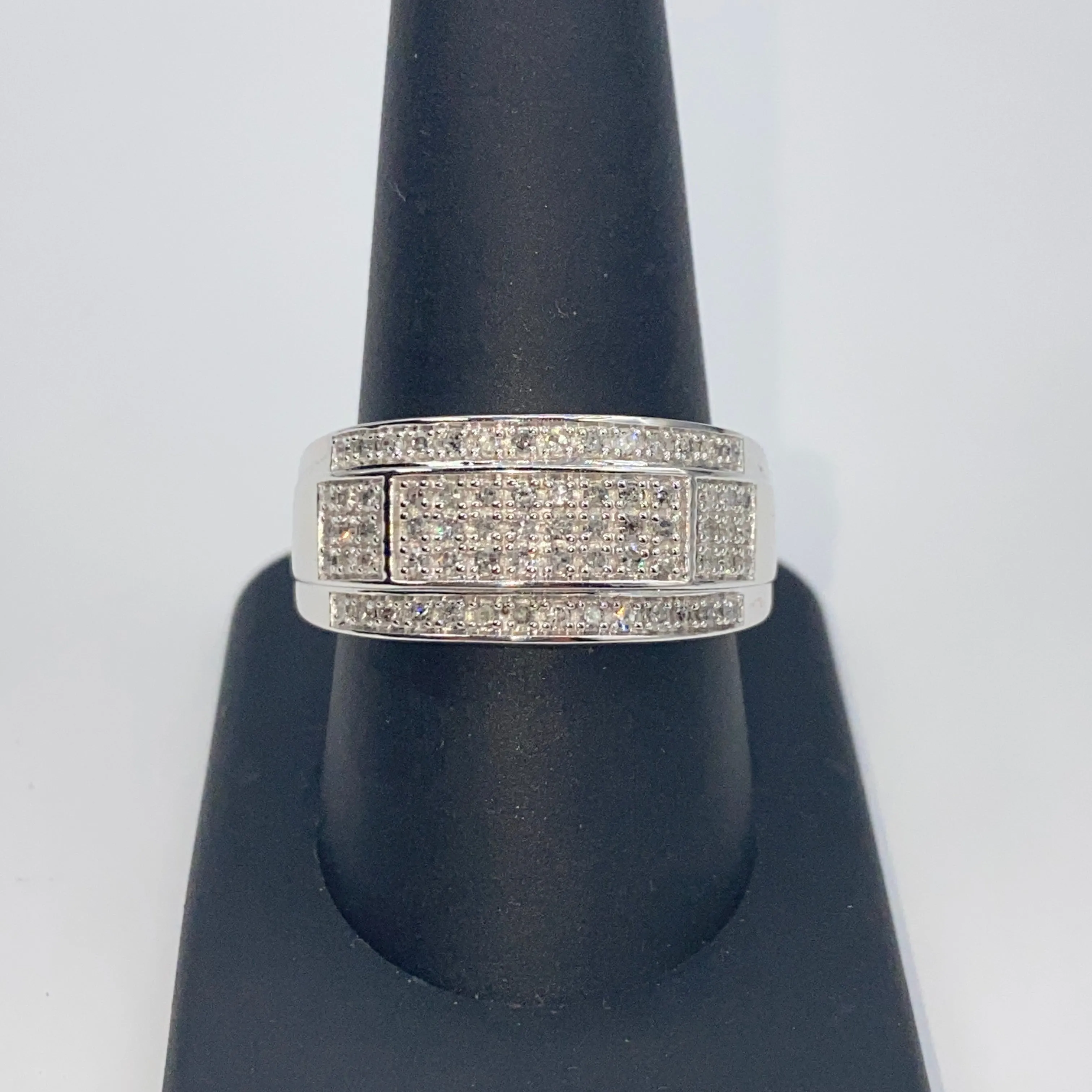 10K Bold Diamond Ring Band