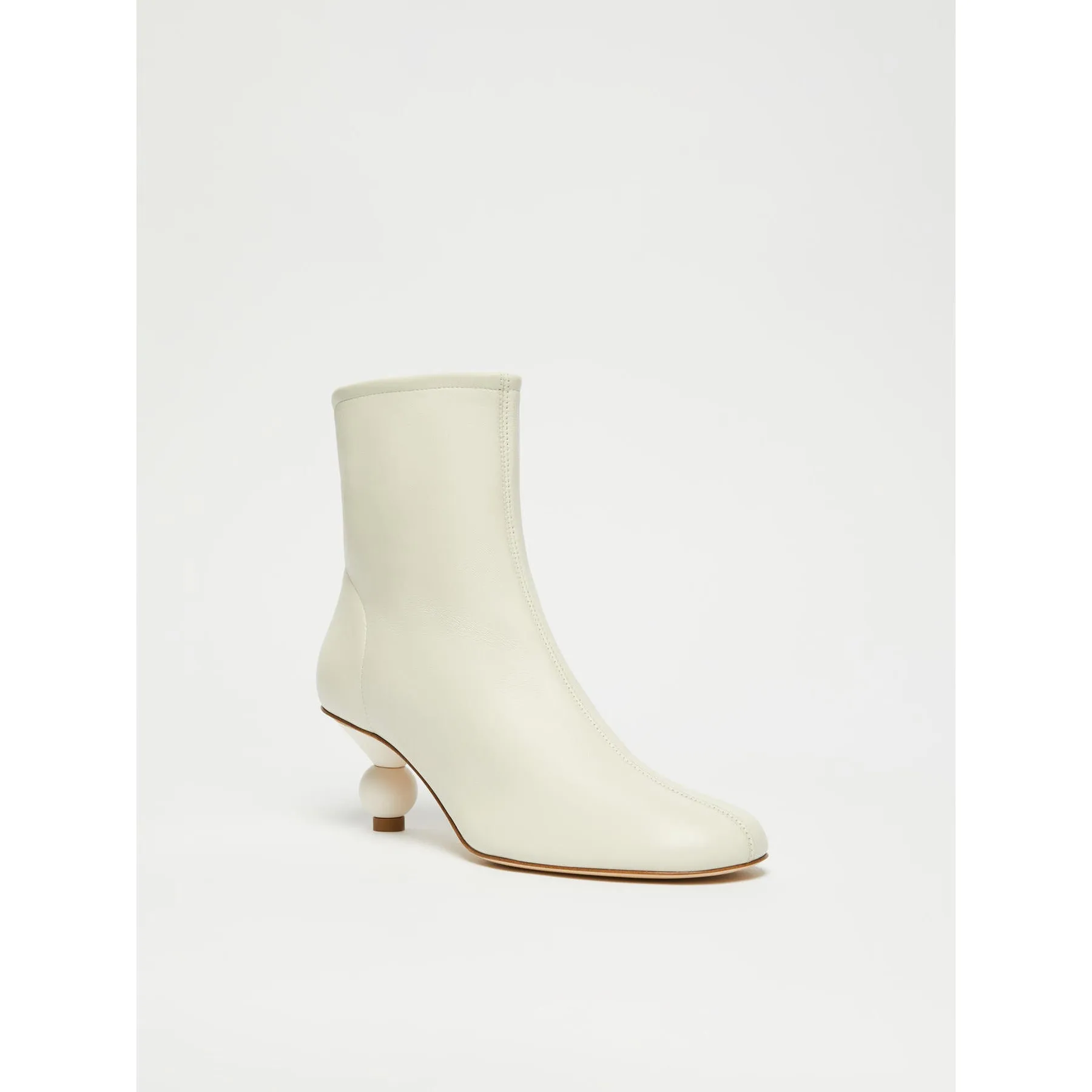 ACRO BOOTS