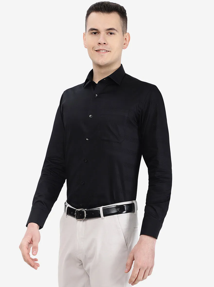 Black Solid Slim Fit Formal Shirt | Metal