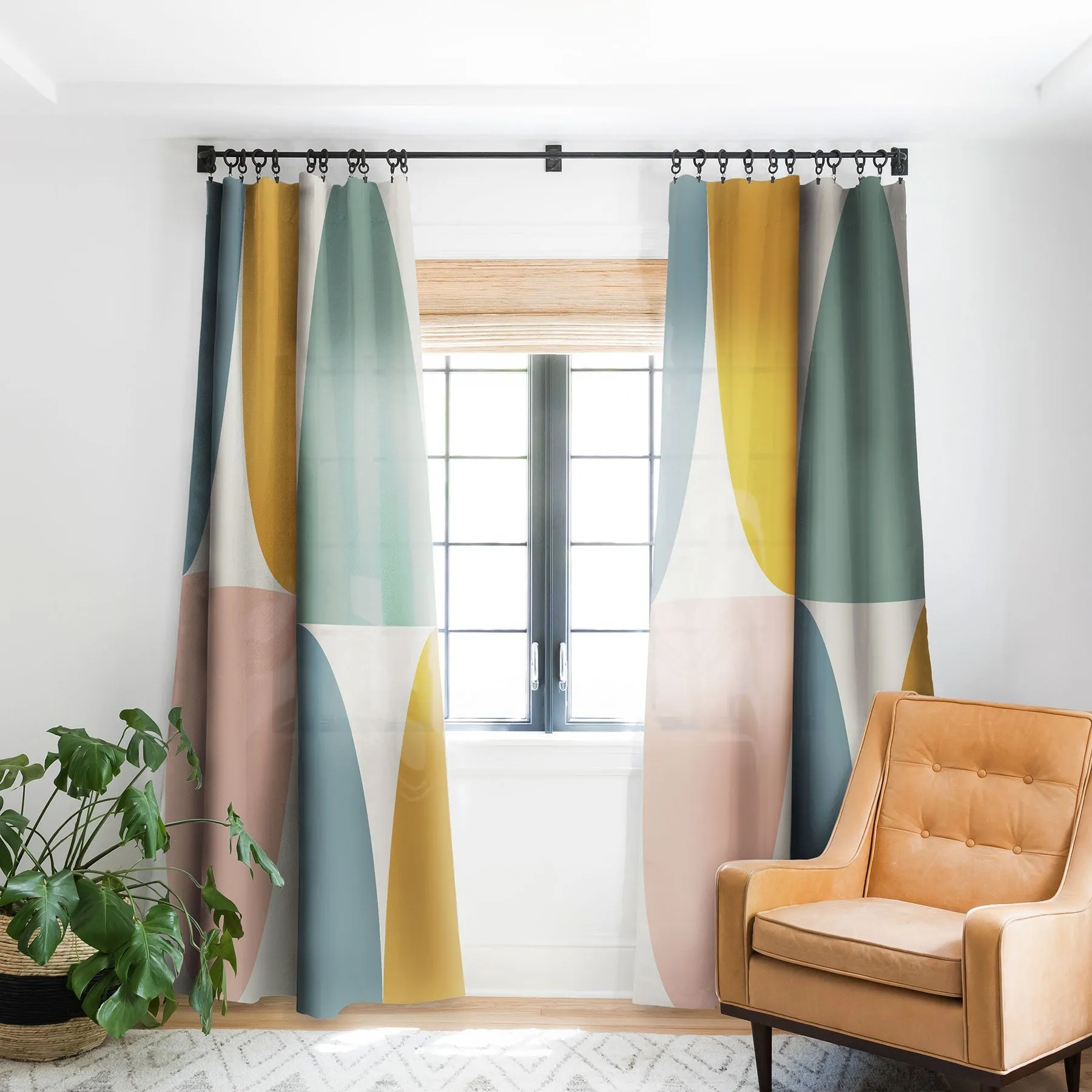 BOLD CURVATURE STRIPES I WINDOW CURTAINS