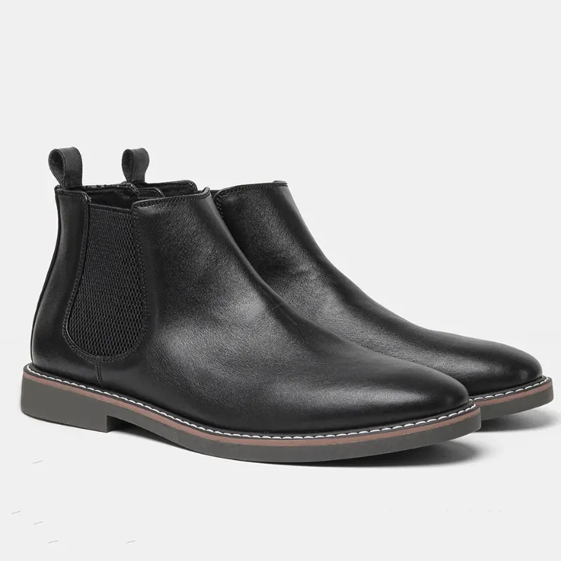 Classic men's leather boots with elastic insert