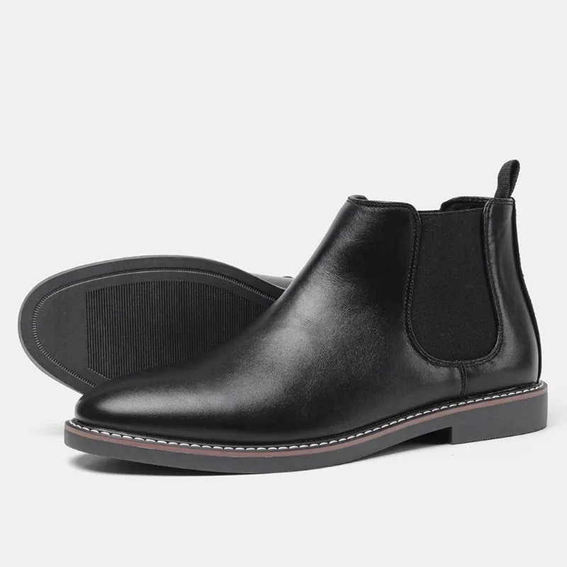 Classic men's leather boots with elastic insert