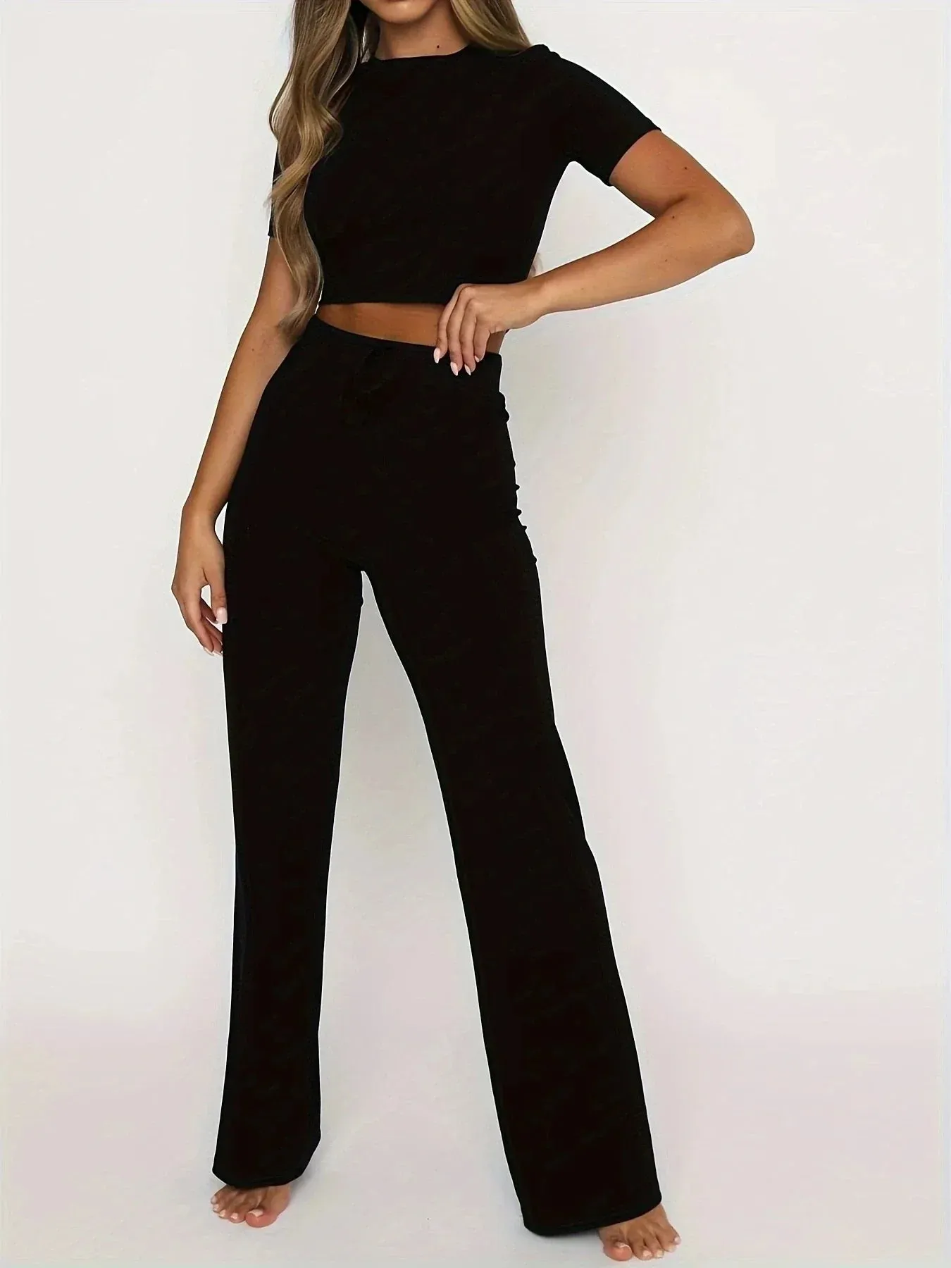 Crop Top & High-Waisted Wide-Leg Pants Set | Trendy & Comfortable | Effortless Style