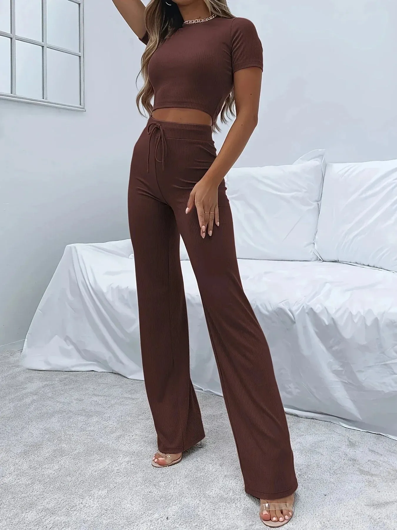 Crop Top & High-Waisted Wide-Leg Pants Set | Trendy & Comfortable | Effortless Style