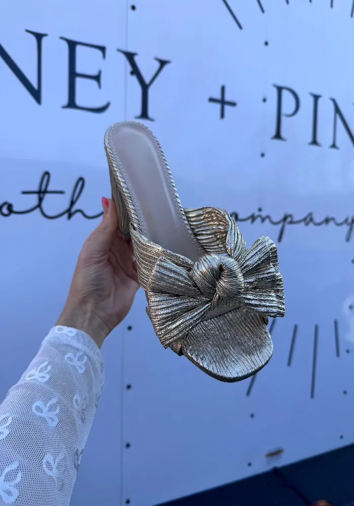 GOLDEN Ribbon Heels