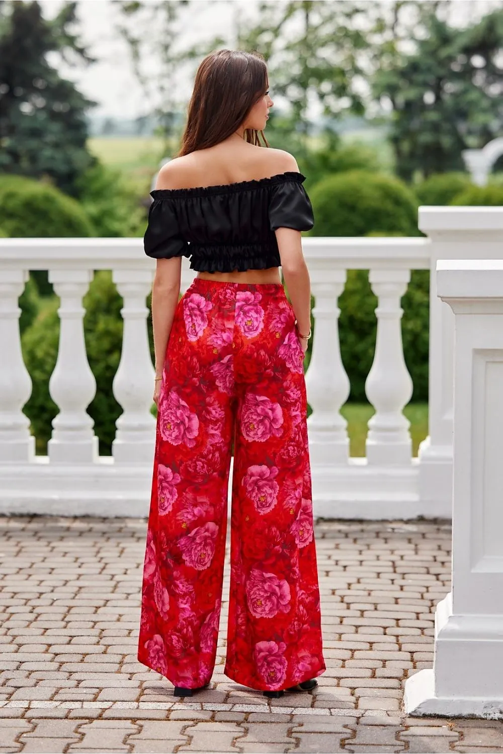 High-Waist Flared Capri Trousers