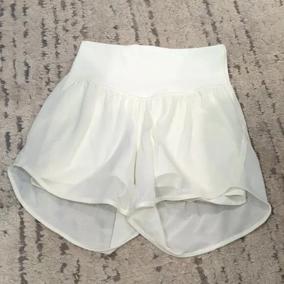 Lululemon Nulu and Mesh High-Rise Yoga Short 3.5&quot; Lemon Sorbet