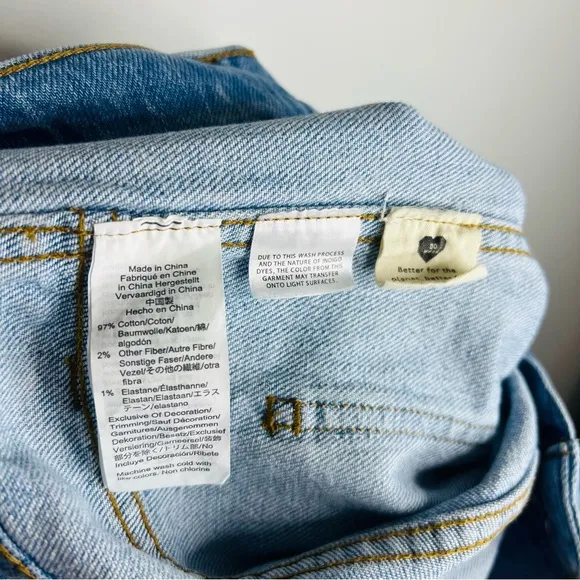 Madewell x Warm Highrise Wideleg Jeans with waist tie. Waist size 30