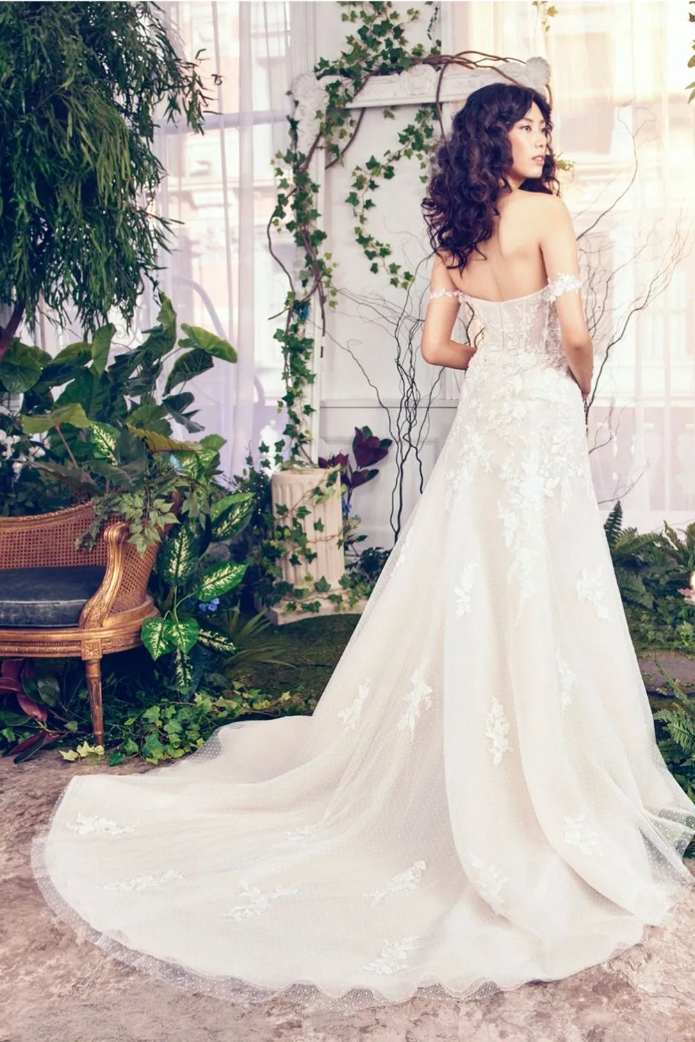 Marz with Veil