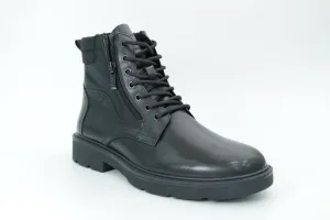 Mid-high boots