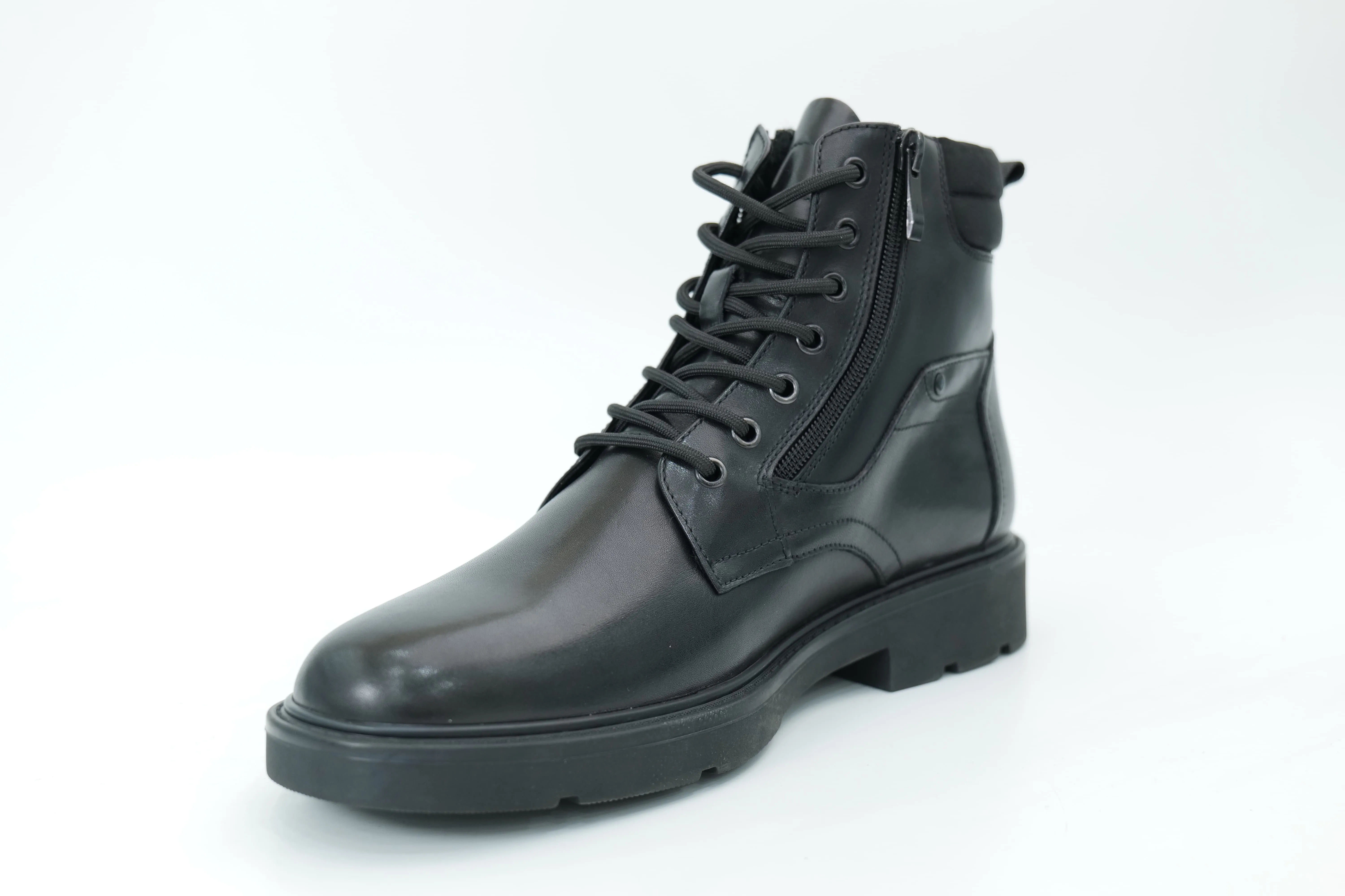 Mid-high boots
