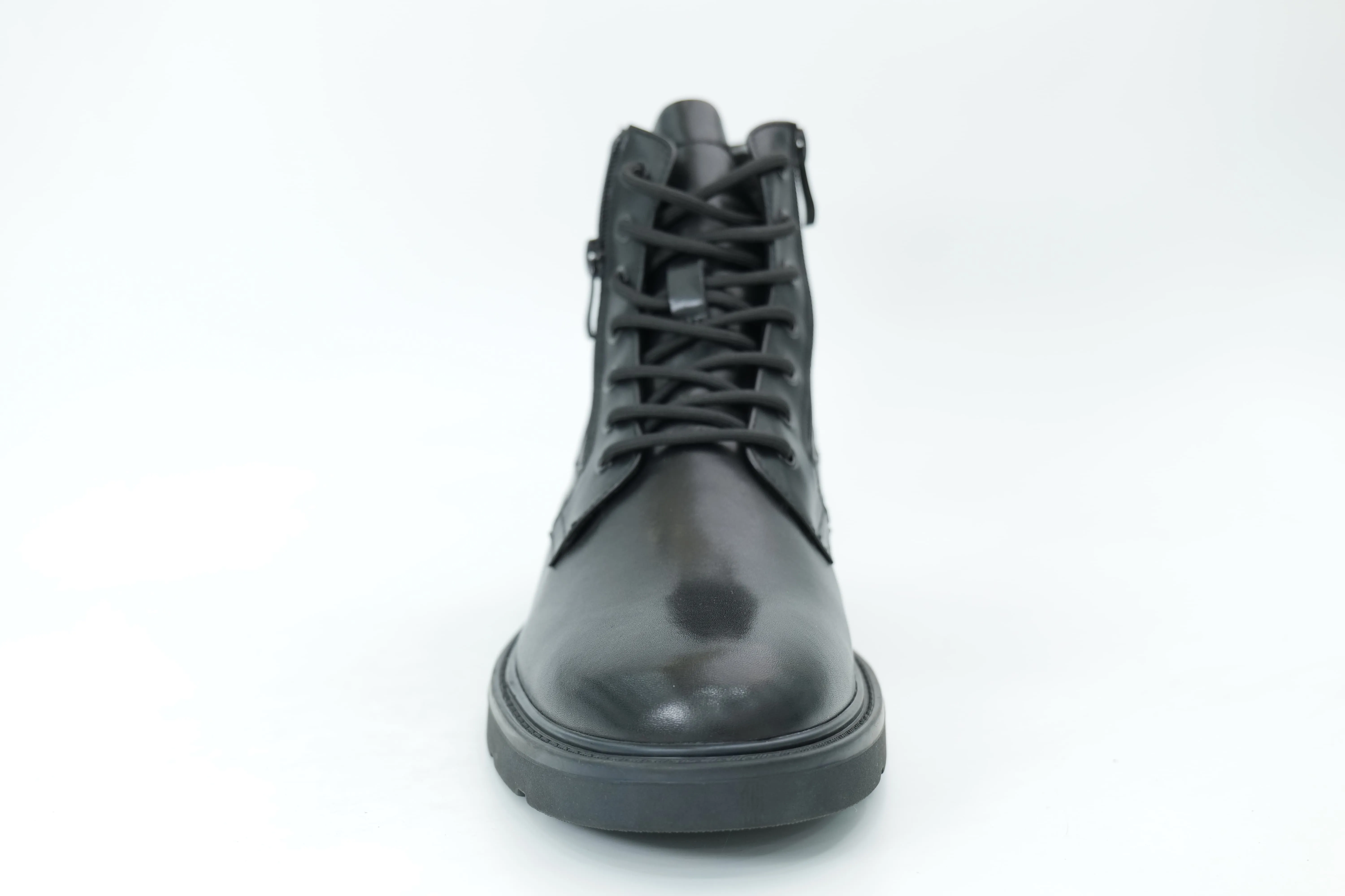 Mid-high boots
