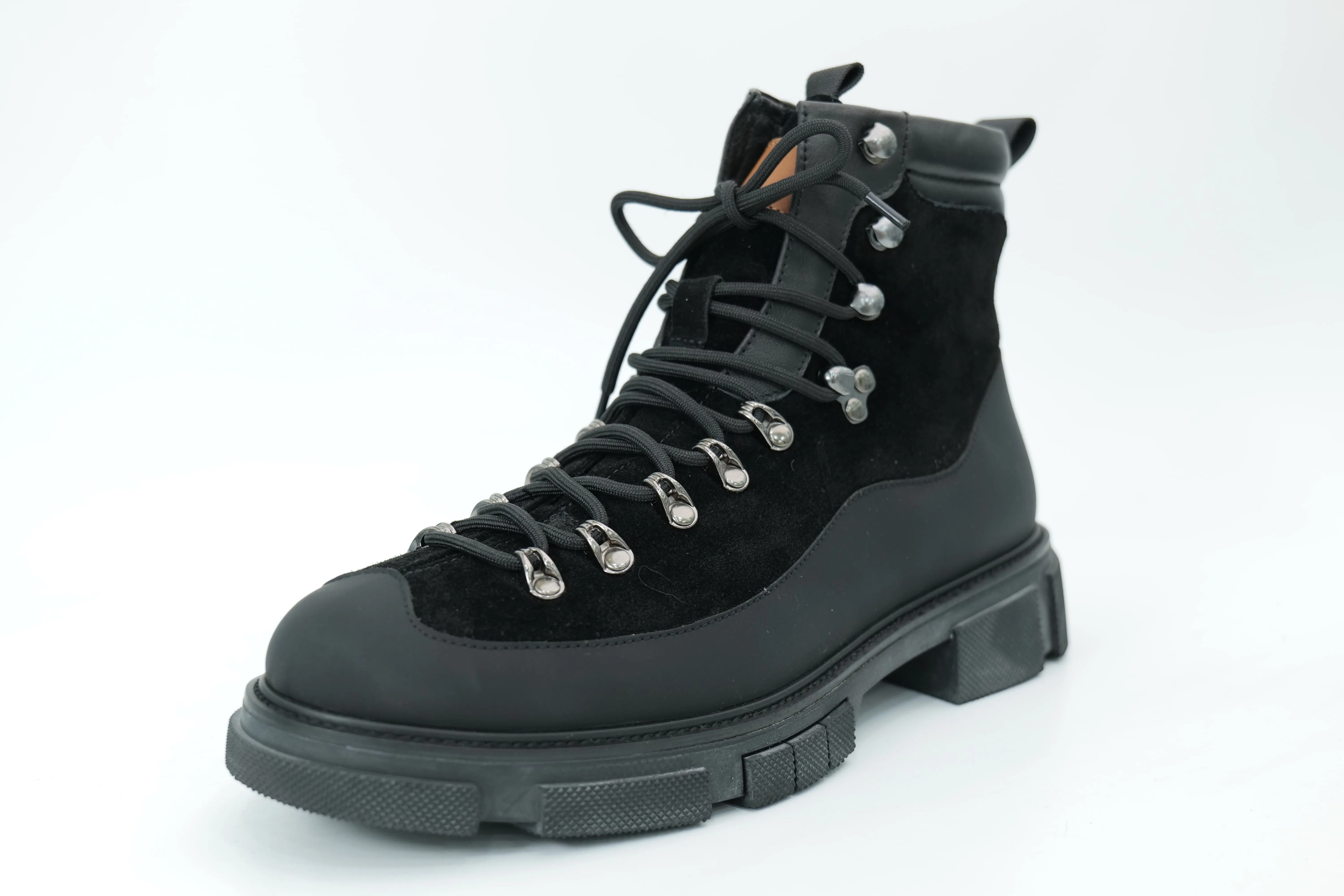Mid-high boots
