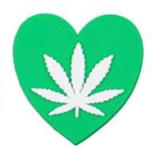 SHOE CHARMS - GREEN WEED HEART