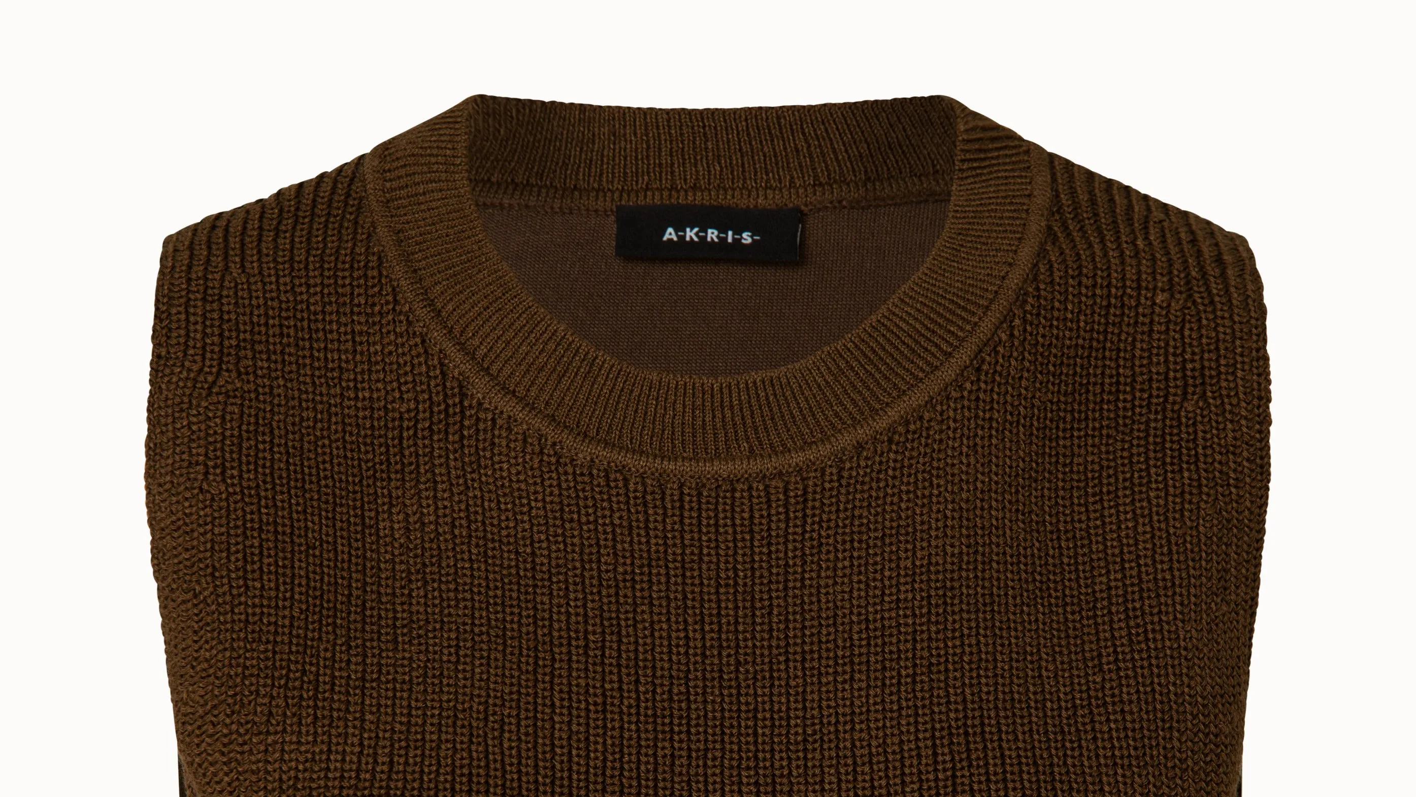 Short Sleeveless Silk Stretch Linen Knit Top