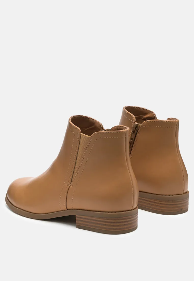 Sleek Chlesea Boots